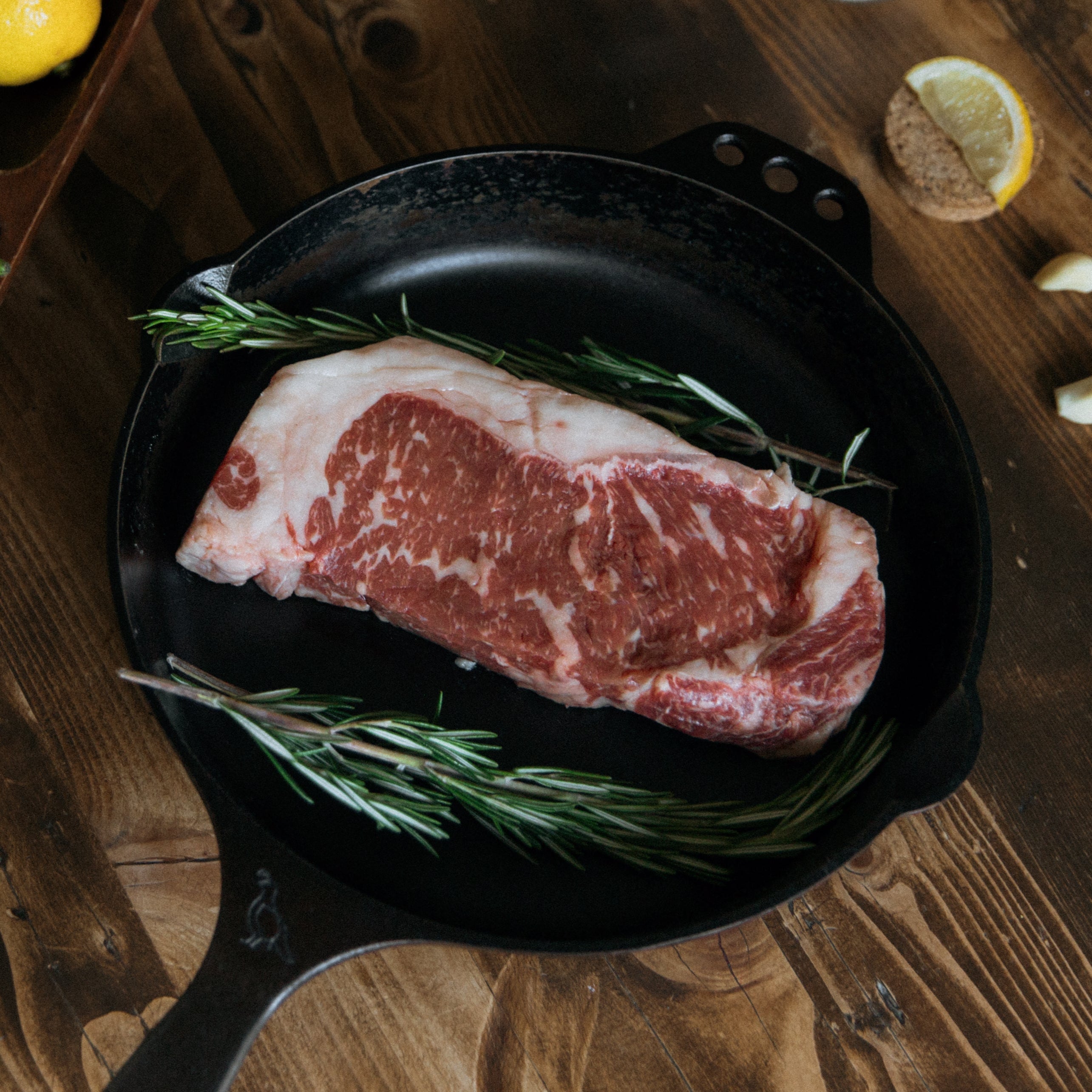 Sirloin Steak New York Strip Steak Skillet Ny Strip Steak Beef Top